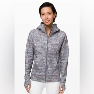 EUC Lululemon Scuba Hoodie Frozen Vista Alpine White Size 8